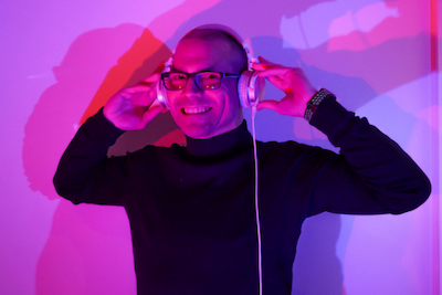 DJ Karlton DJ for Elite Events & Parties in South Manchester area